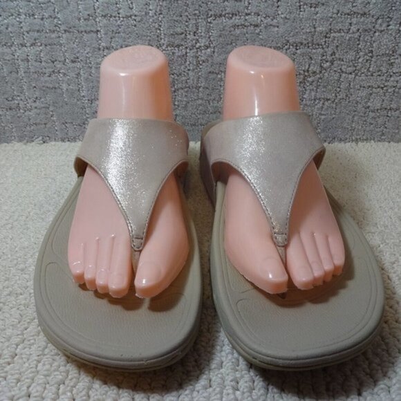 Fitflop Lulu Womens Size 10 US Pink Shimmer Suede Flip flop Thong Sandals - Picture 2 of 8